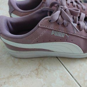 Purple Puma Sneakers SIZE 6